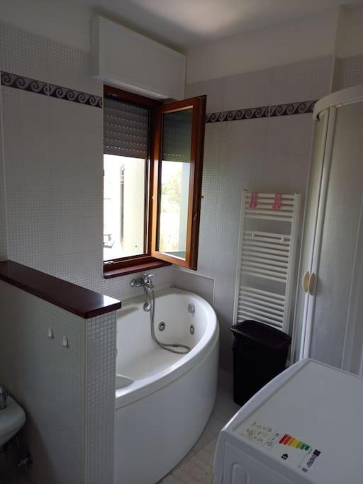 Casa Vacanze Mare Di Paestum Apartamento Exterior foto